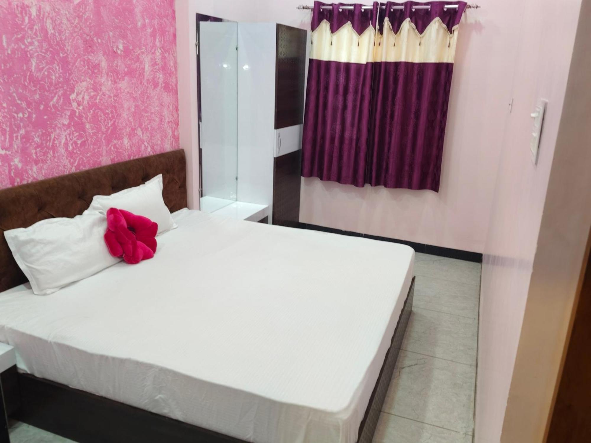 Anant Home Stay Ujjain Zimmer foto